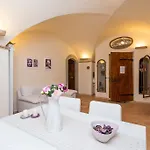 Casa Vannucci *