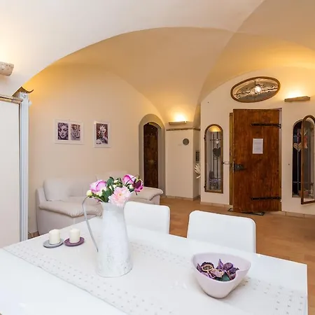 Casa Vannucci *