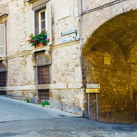 Casa Vannucci Apartamento Perúgia